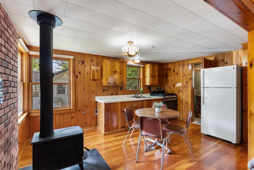 10295 Lakeview Road Carp Lake MI 49718