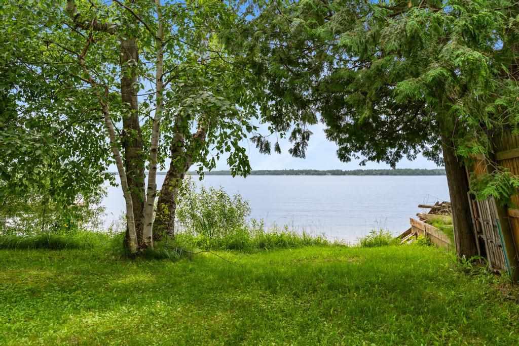 10295 Lakeview Road Carp Lake MI 49718