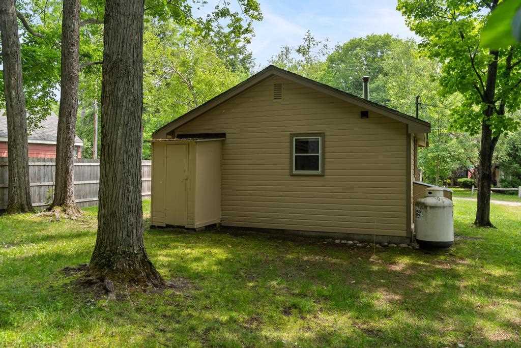 10295 Lakeview Road Carp Lake MI 49718