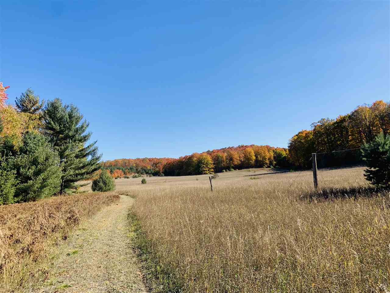 3227 Cemetery Road Petoskey MI 49770