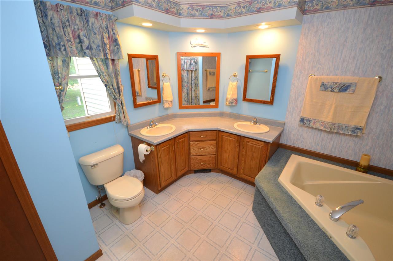 6557 Boyne City Road Charlevoix MI 49720