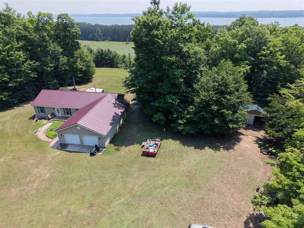 6557 Boyne City Road Charlevoix MI 49720
