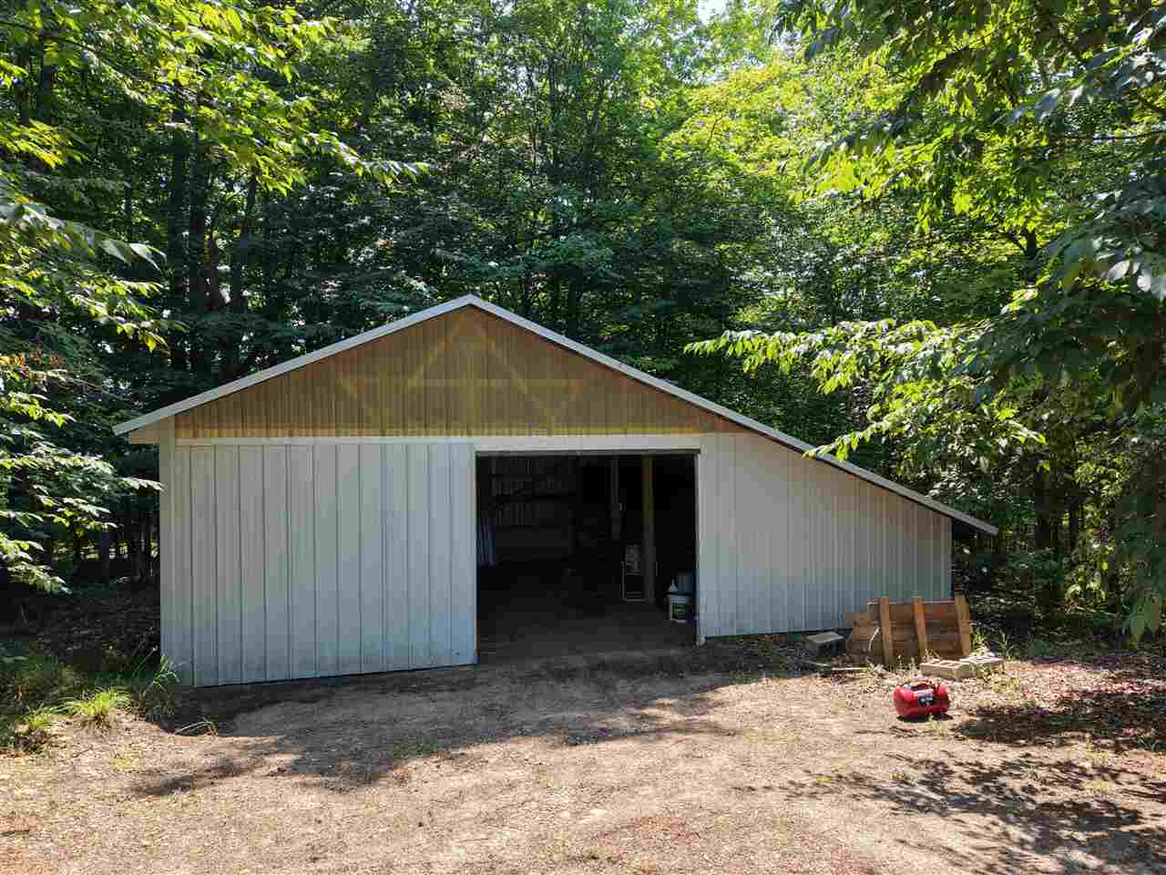 6557 Boyne City Road Charlevoix MI 49720