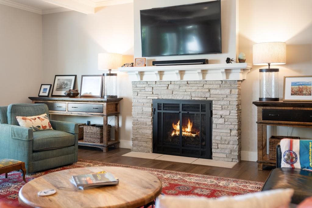 14605 Park Avenue Charlevoix MI 49720