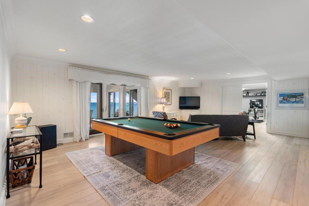 14605 Park Avenue Charlevoix MI 49720
