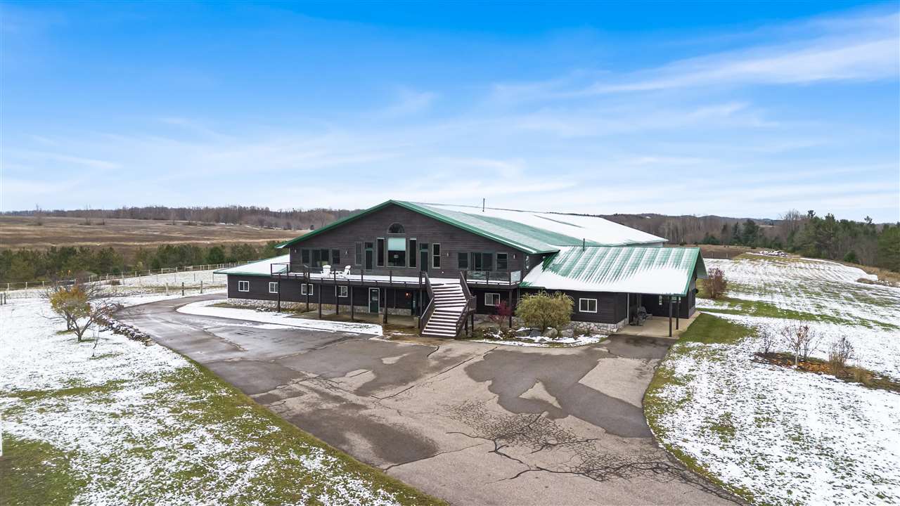 130 S Peninsula Road East Jordan MI 49727