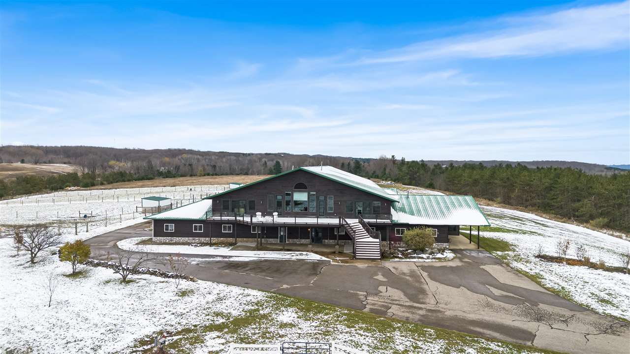 130 S Peninsula Road East Jordan MI 49727