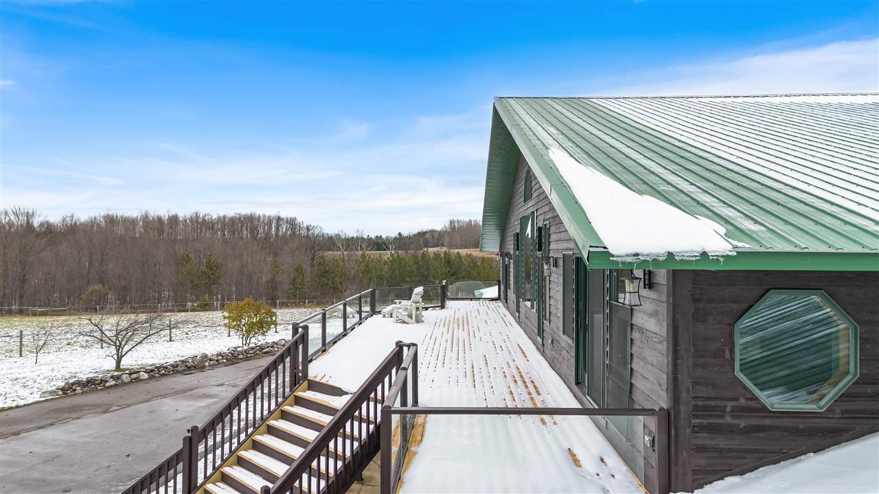 130 S Peninsula Road East Jordan MI 49727