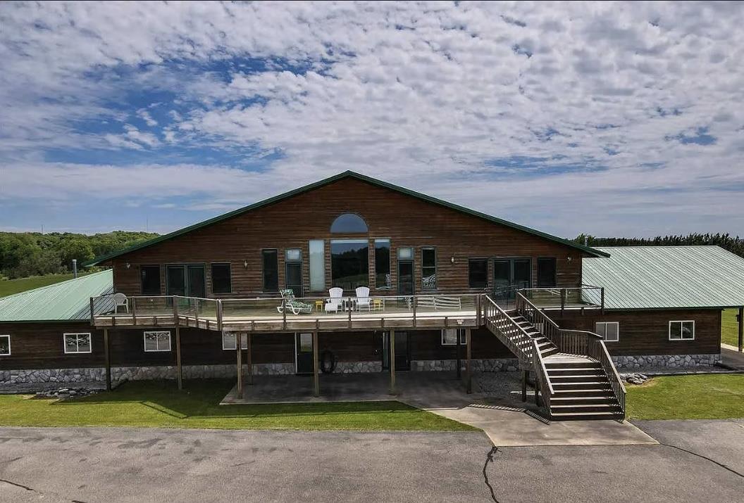 130 S Peninsula Road East Jordan MI 49727