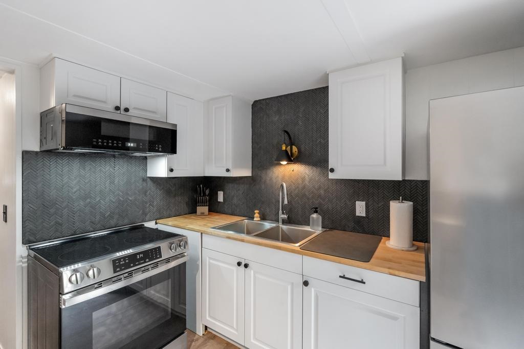 448 Duvernay Lane Harbor Springs MI 49740