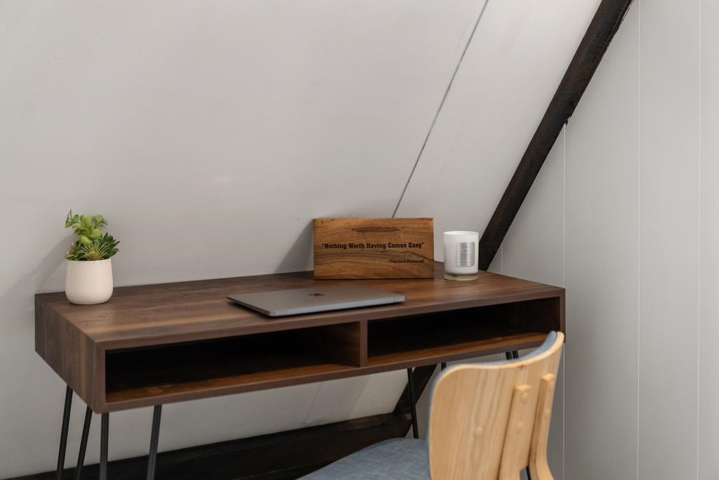 448 Duvernay Lane Harbor Springs MI 49740