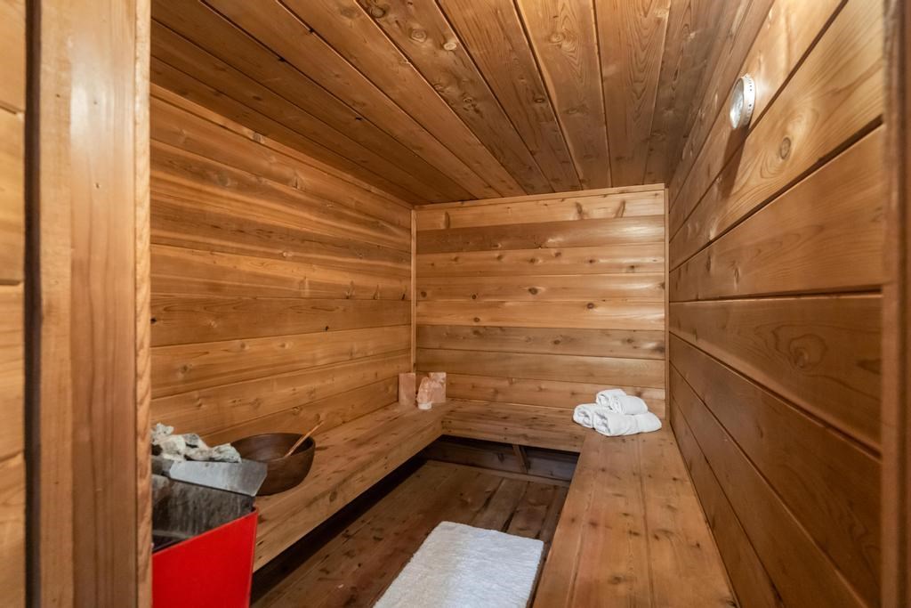 448 Duvernay Lane Harbor Springs MI 49740