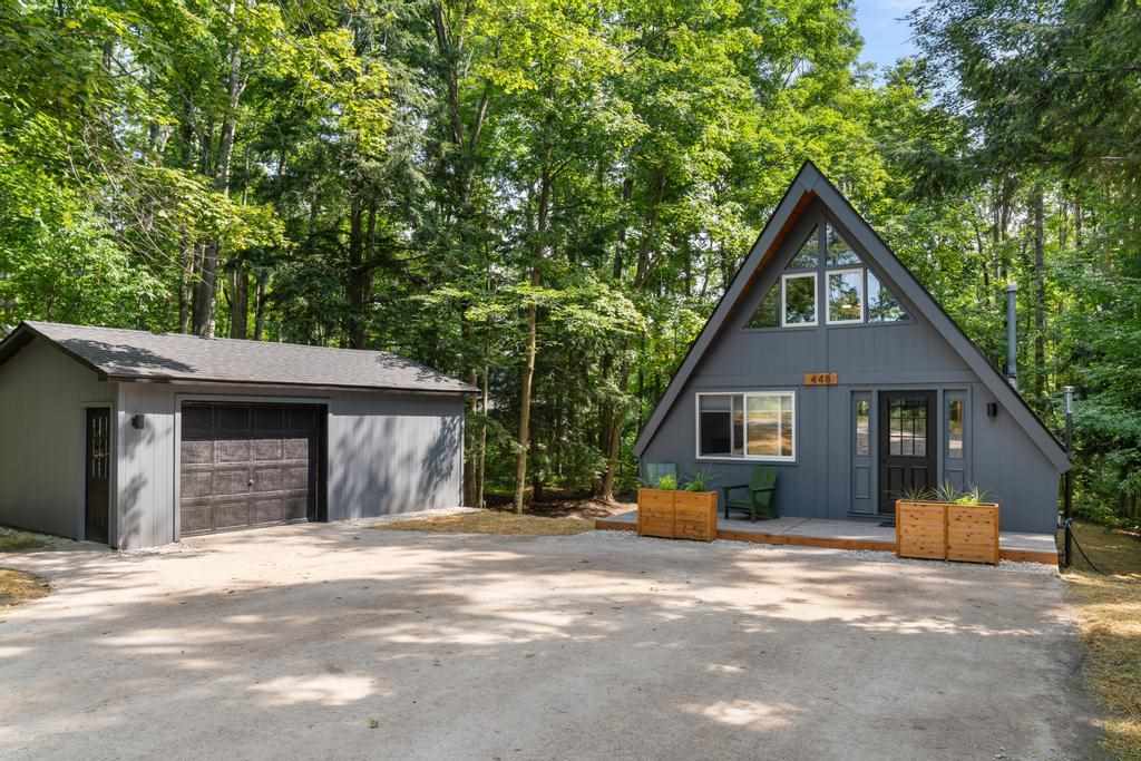 448 Duvernay Lane Harbor Springs MI 49740