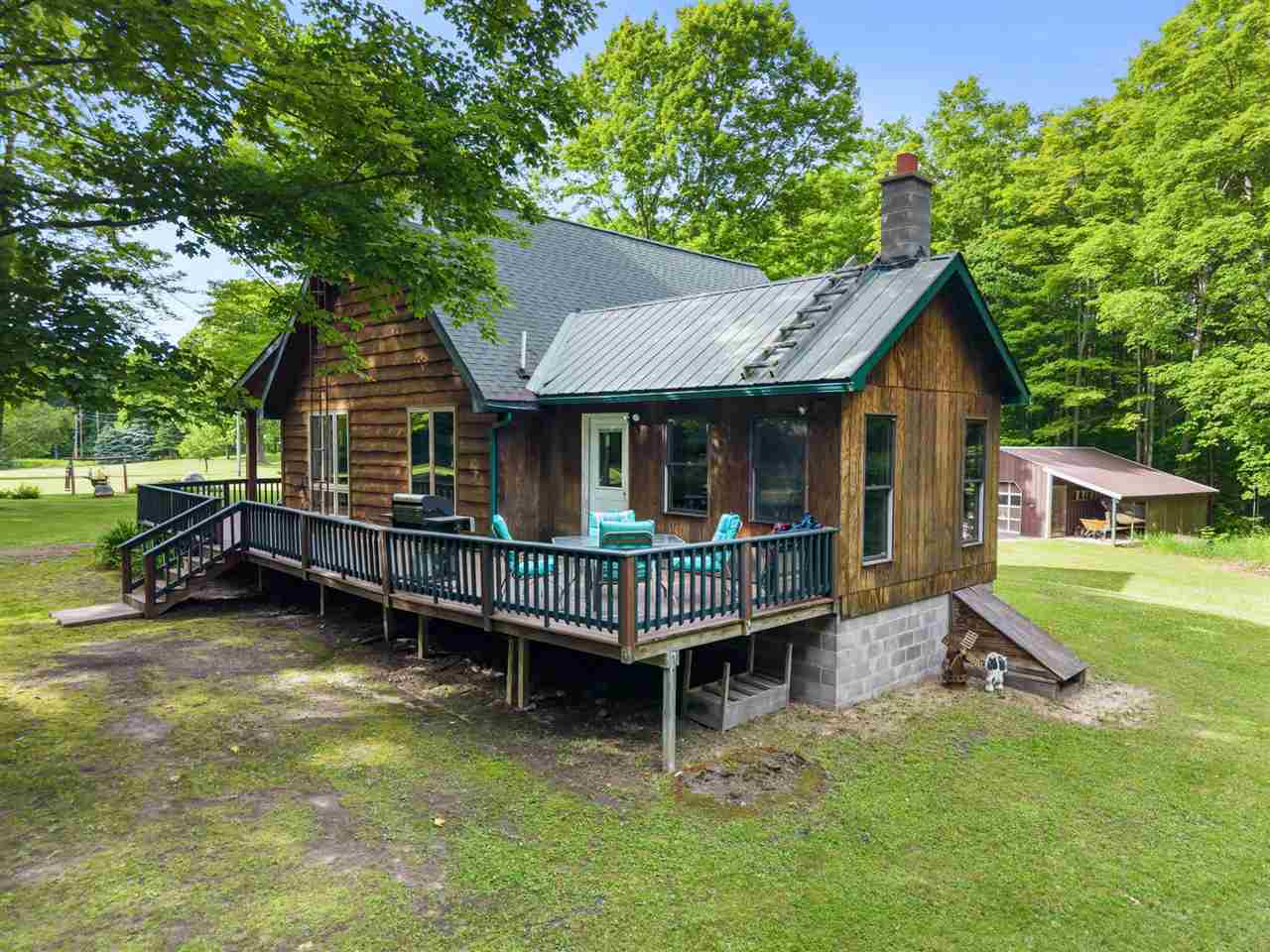 187 W Gill Road Levering MI 49755