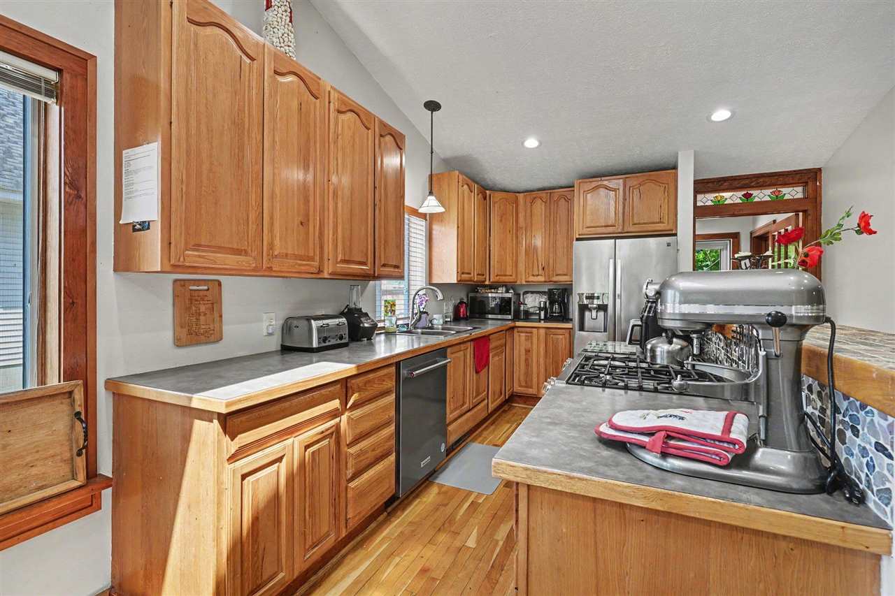 7626 E State Street Central Lake MI 49622