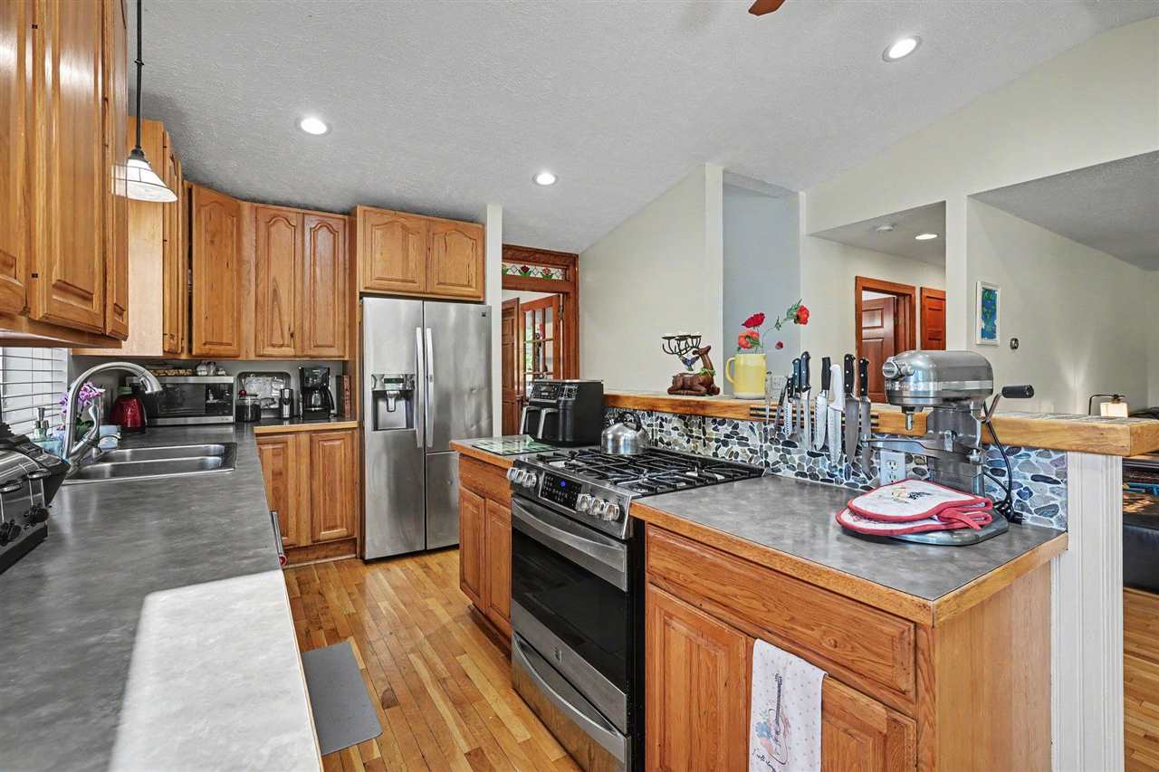 7626 E State Street Central Lake MI 49622
