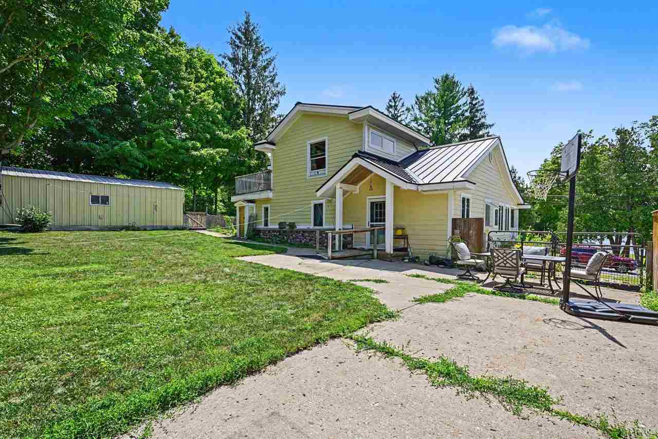 7626 E State Street Central Lake MI 49622