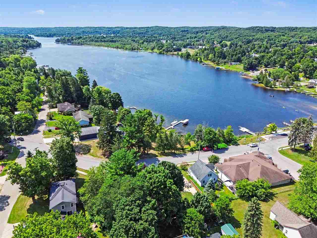 7626 E State Street Central Lake MI 49622