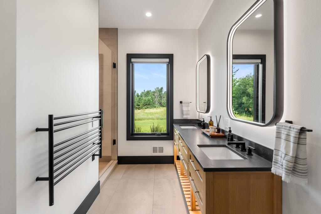 7825 Lindy Lane Harbor Springs MI 49740