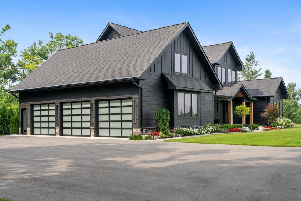 7825 Lindy Lane Harbor Springs MI 49740