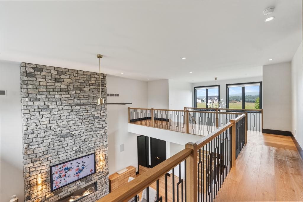 7825 Lindy Lane Harbor Springs MI 49740