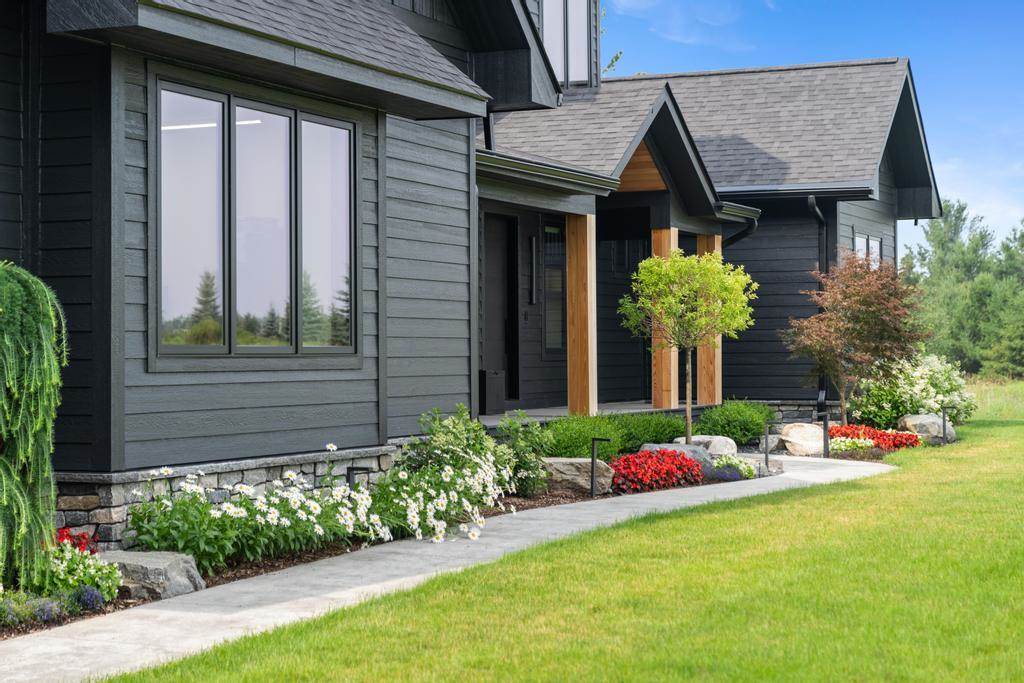 7825 Lindy Lane Harbor Springs MI 49740