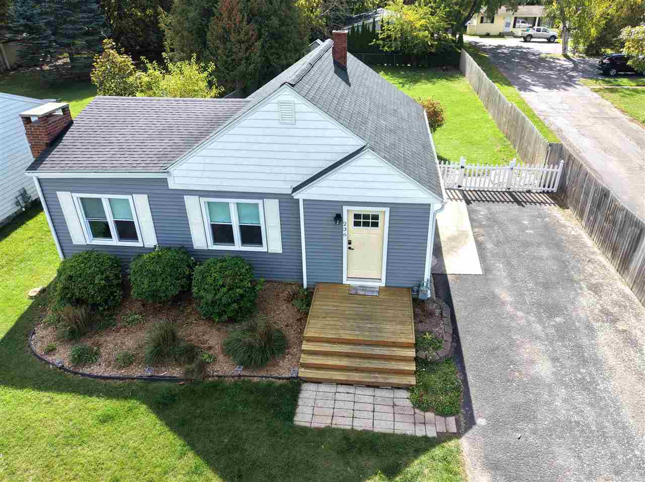 236 E Carpenter Avenue Charlevoix MI 49720