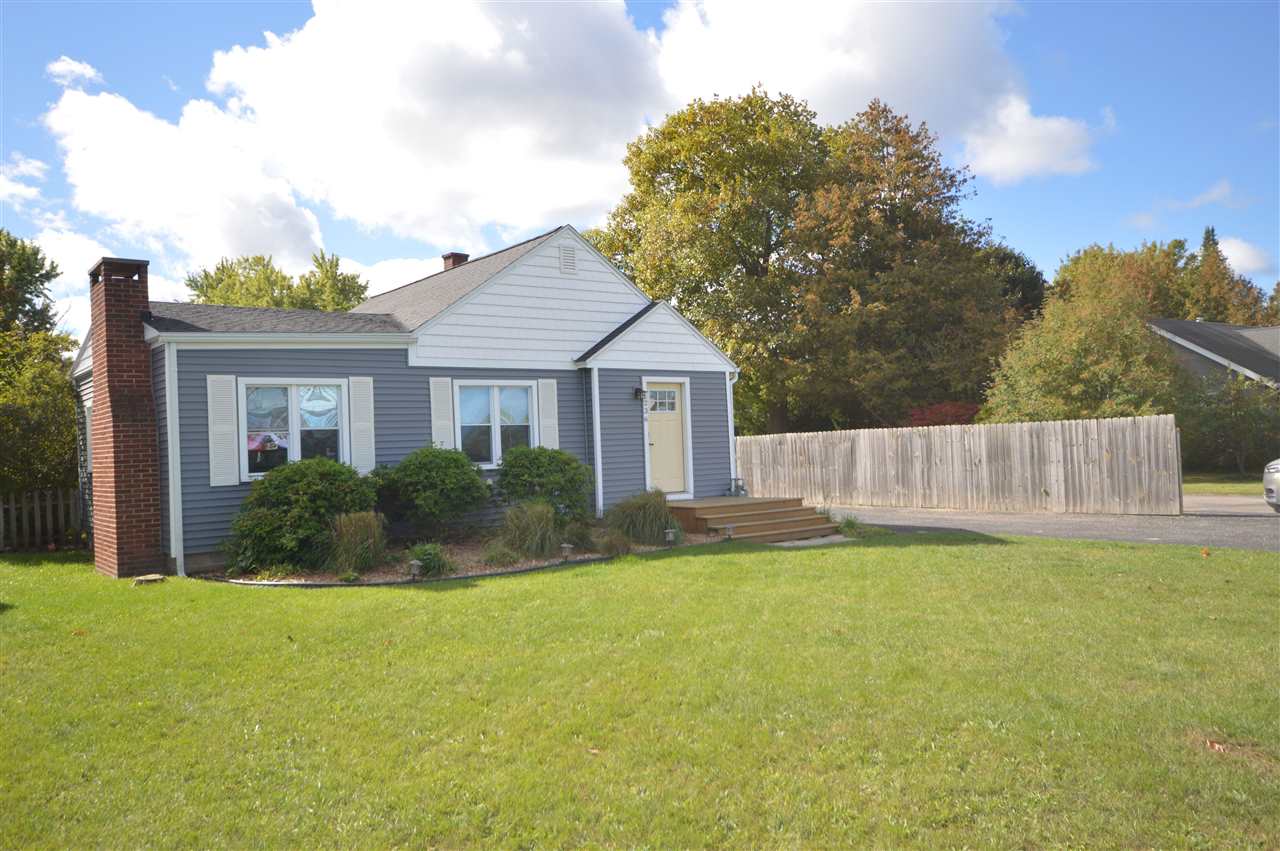 236 E Carpenter Avenue Charlevoix MI 49720