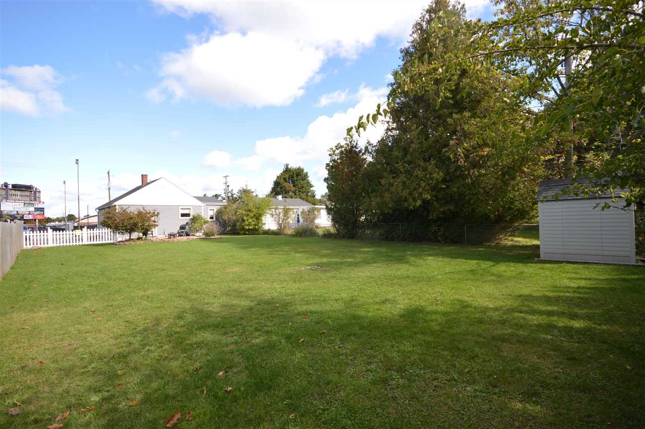 236 E Carpenter Avenue Charlevoix MI 49720