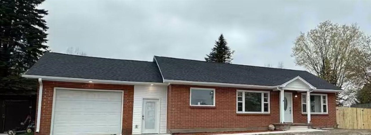 512 S Lake Street East Jordan MI 49727