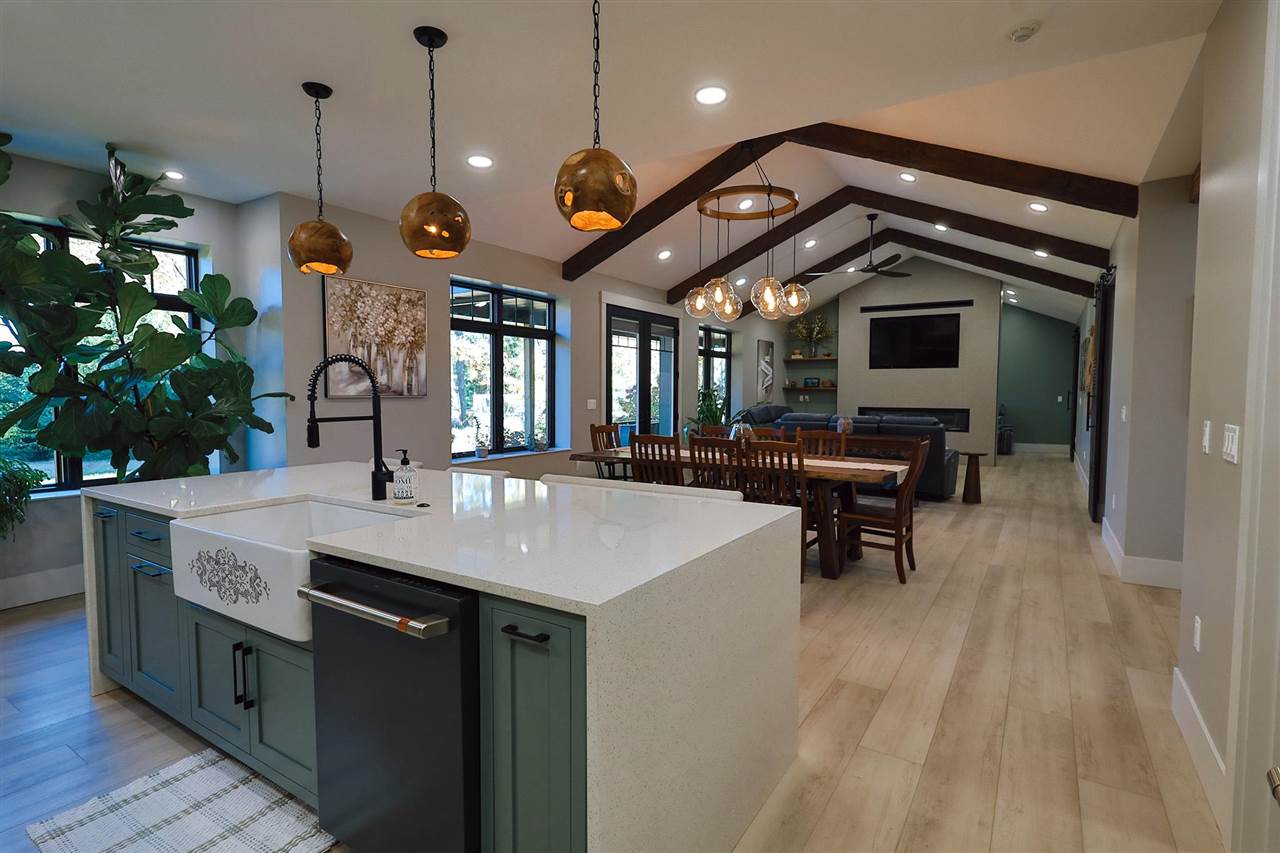 7540 Sophie's Way Harbor Springs MI 49740