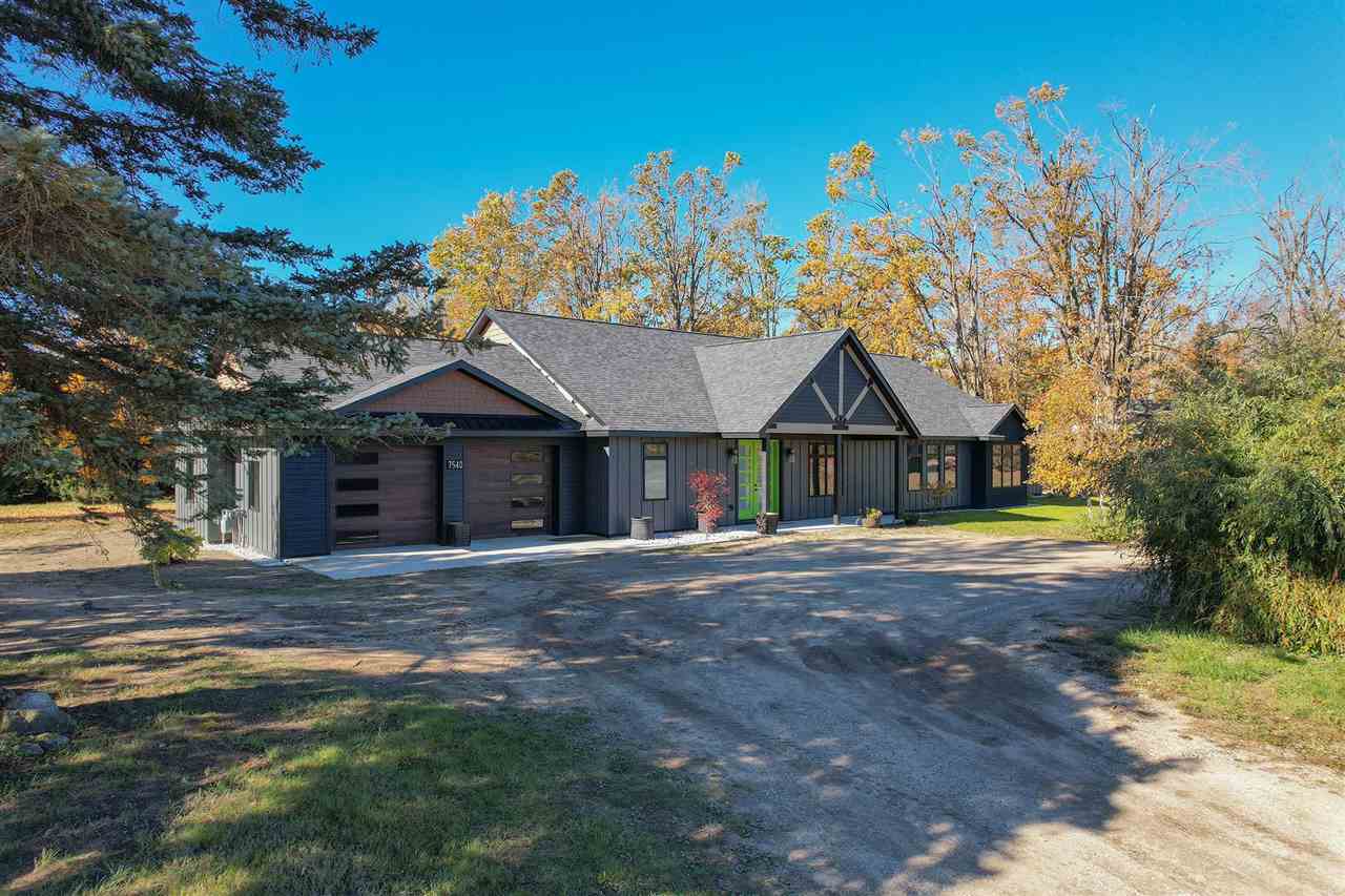 7540 Sophie's Way Harbor Springs MI 49740