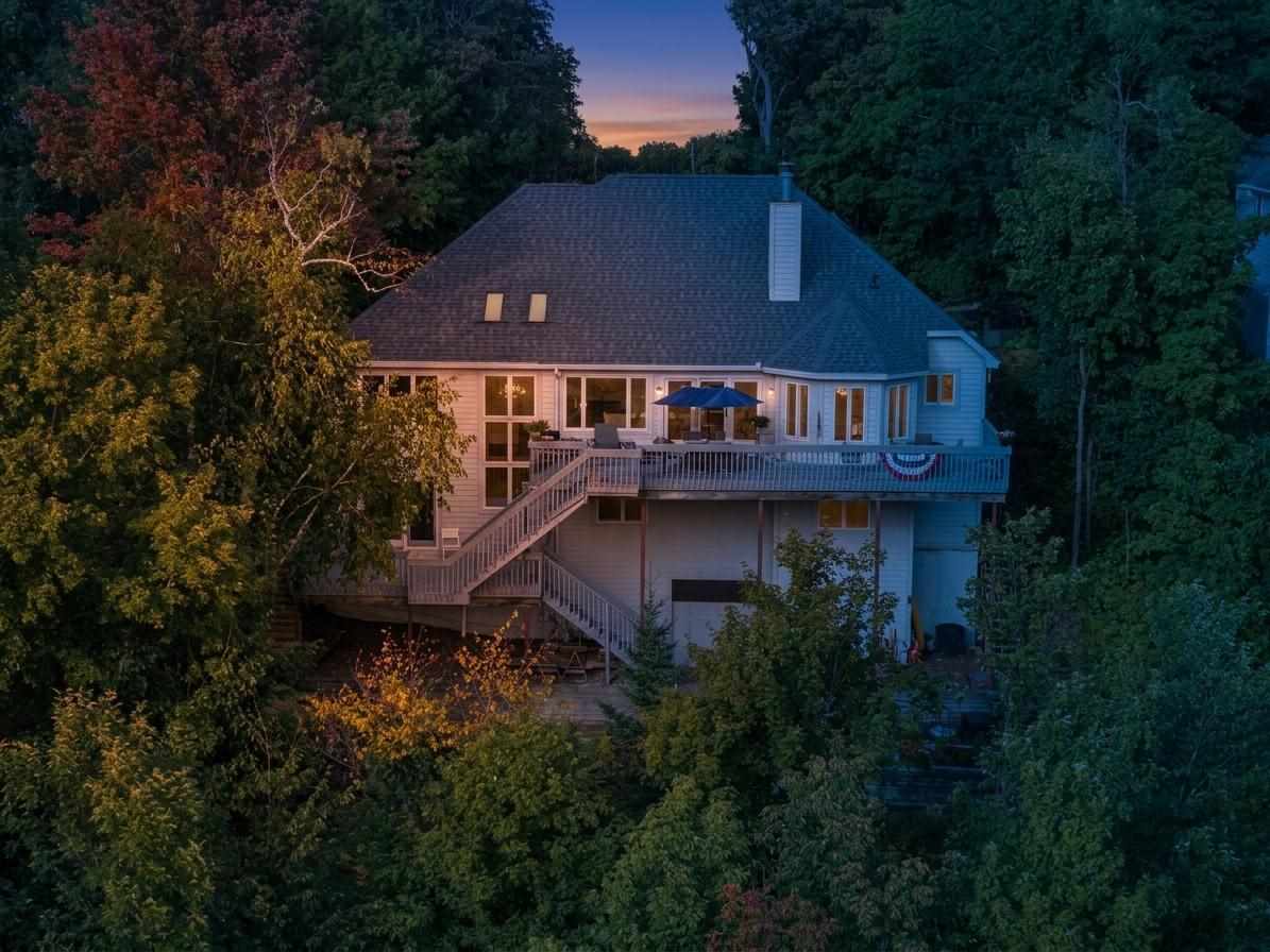 4749 S Pleasantview Road Harbor Springs MI 49740