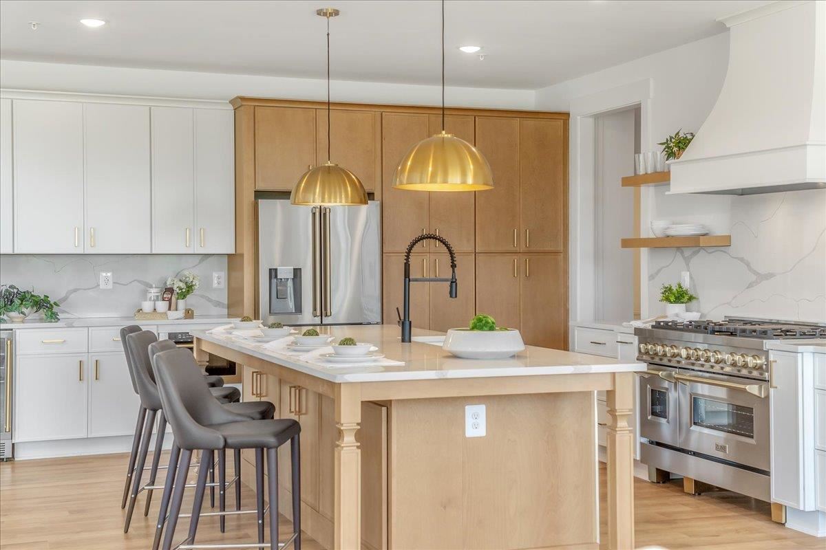 1615 Arrowhead Harbor Springs MI 49740