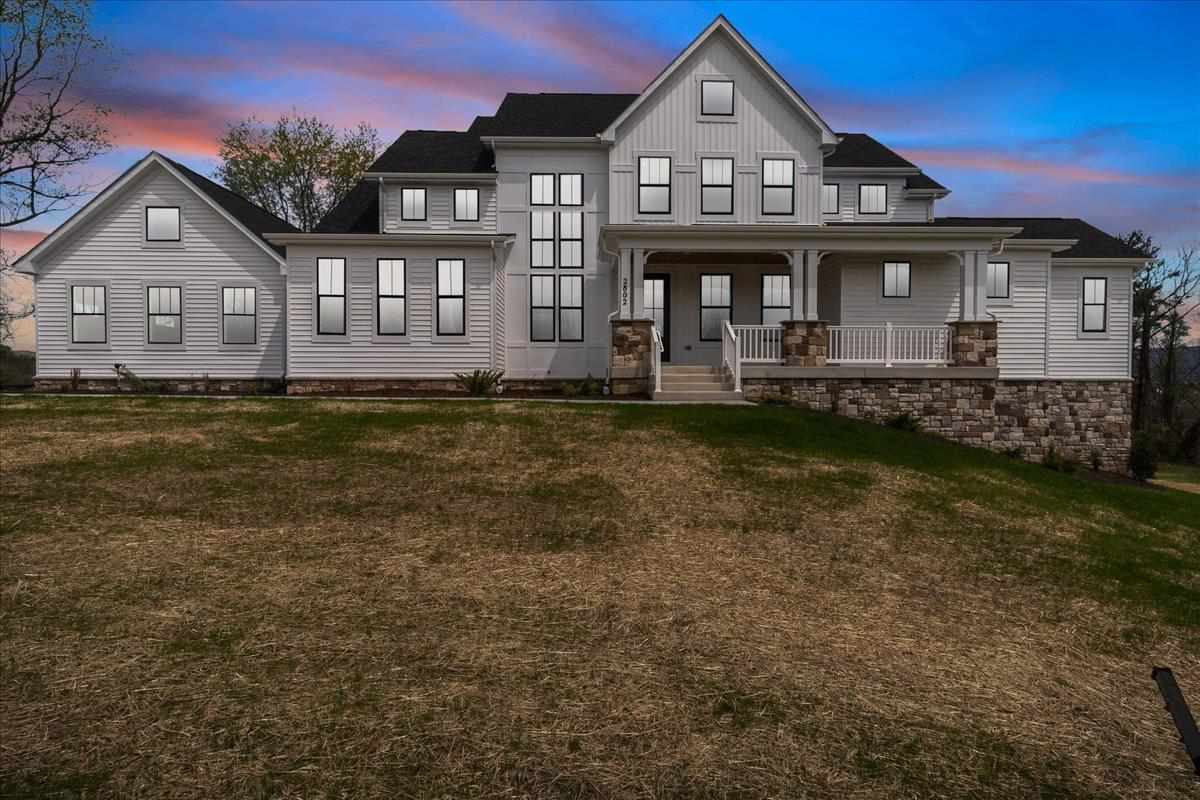 1615 Arrowhead Harbor Springs MI 49740