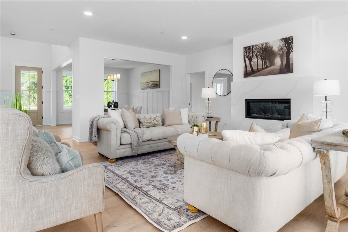 1615 Arrowhead Harbor Springs MI 49740