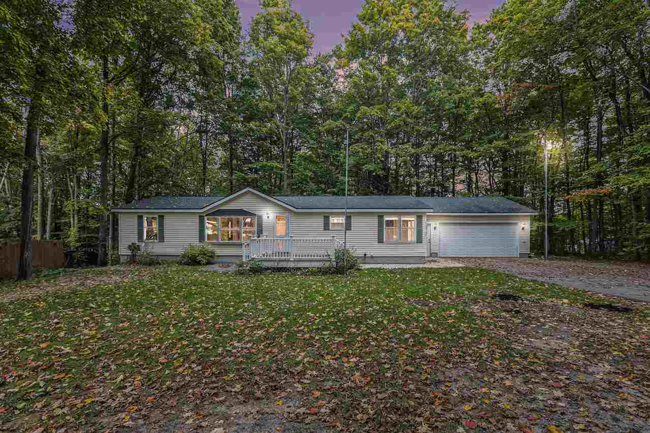13319 Sherwood Lane Charlevoix MI 49720
