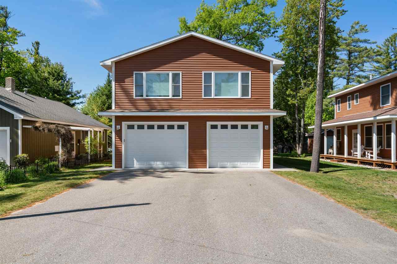 6528 Holden Road Indian River MI 49749