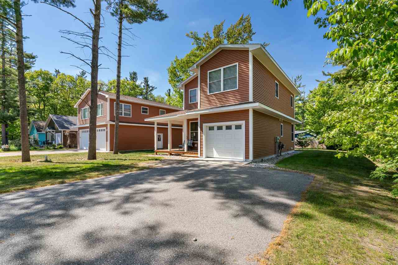 6528 Holden Road Indian River MI 49749