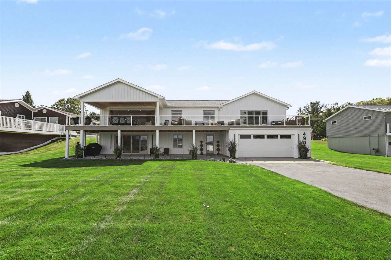 4906 Lakeshore Road Boyne City MI 49712