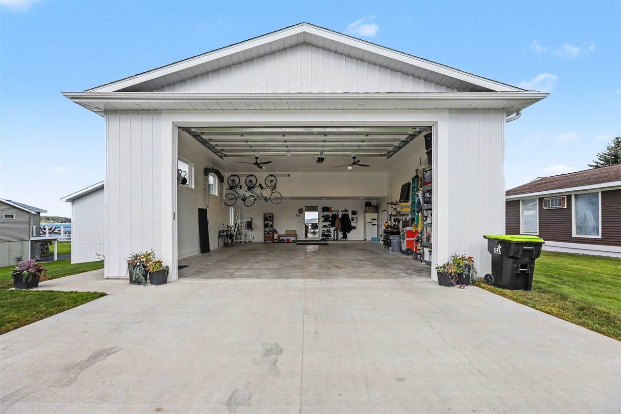 4906 Lakeshore Road Boyne City MI 49712