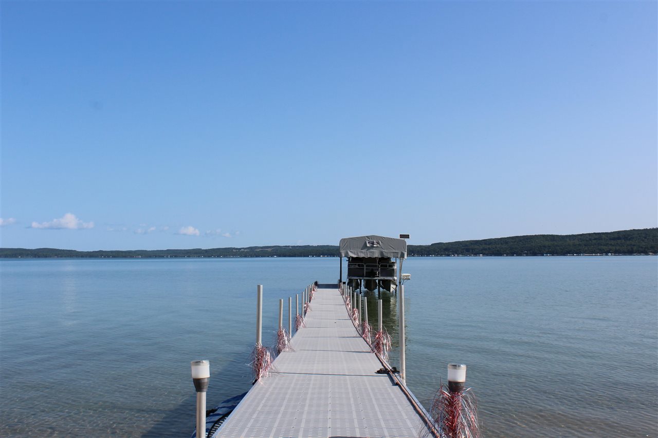 4906 Lakeshore Road Boyne City MI 49712