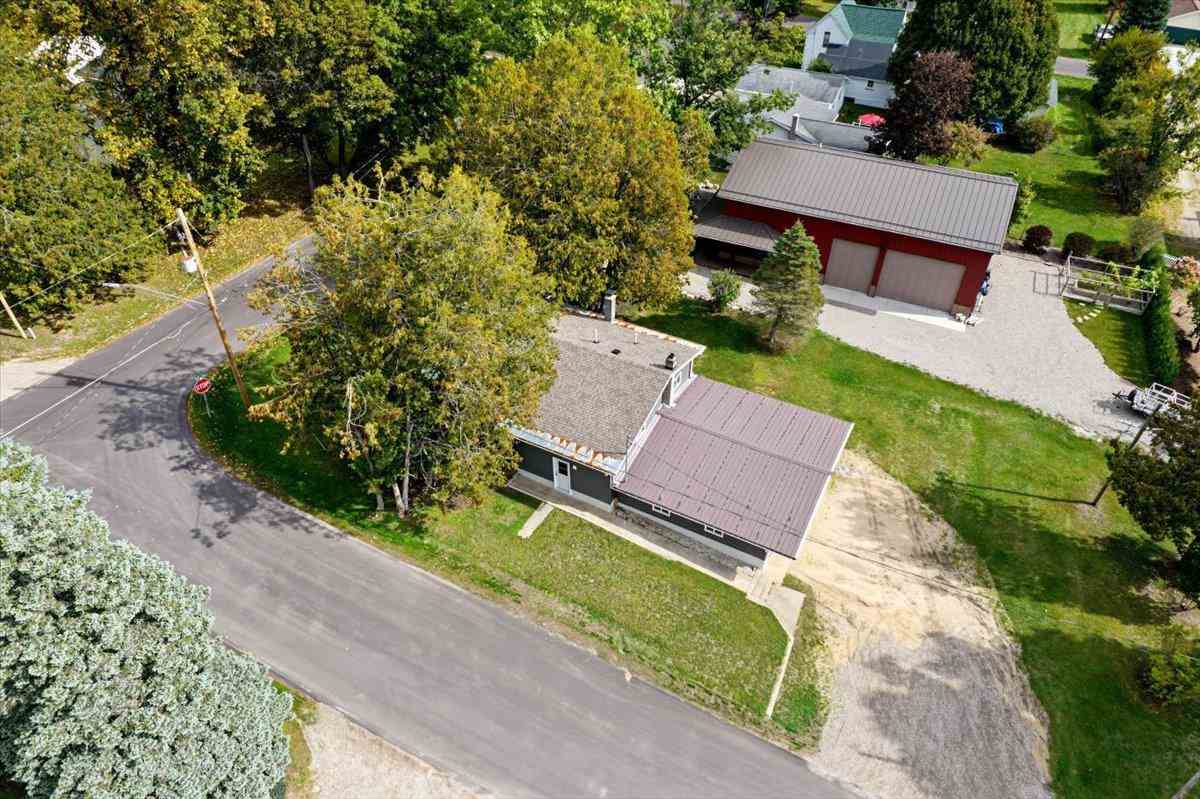 4292 Montague Street Walloon Lake MI 49796