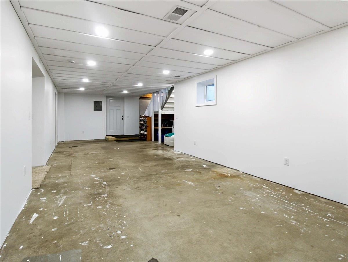 4292 Montague Street Walloon Lake MI 49796