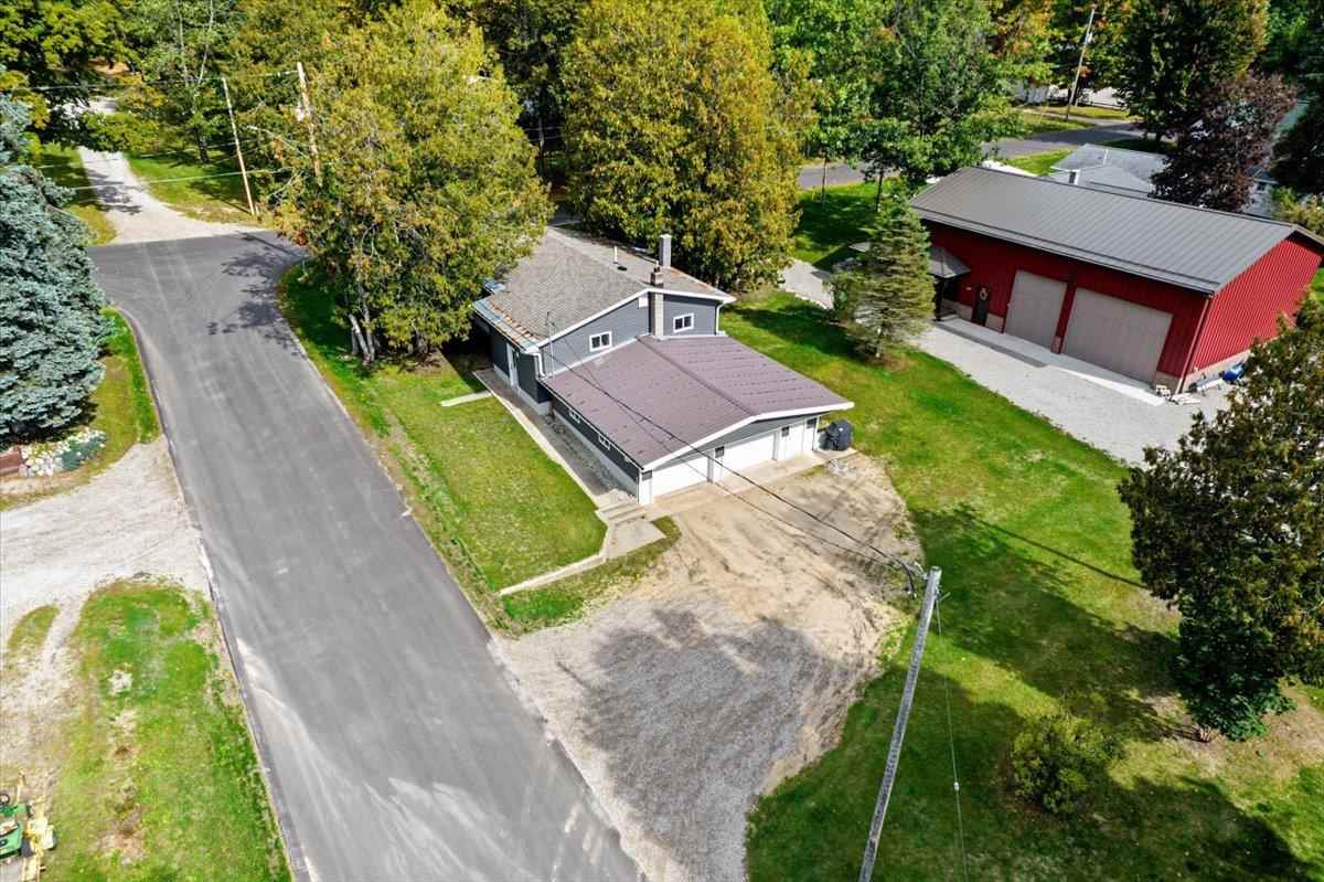 4292 Montague Street Walloon Lake MI 49796