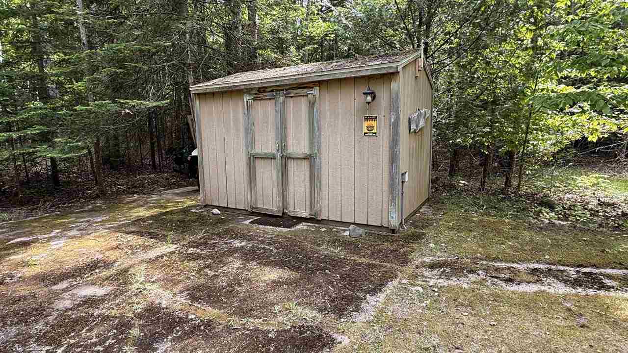12851 Manitou Trail Kewadin MI 49648