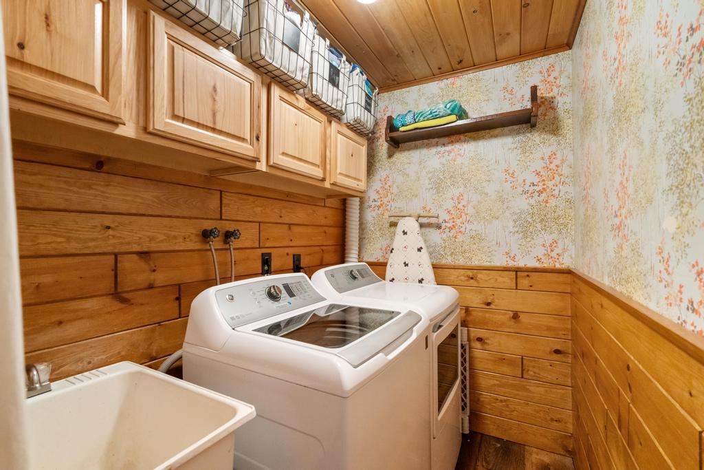 3225 Fall Park Road Boyne City MI 49712