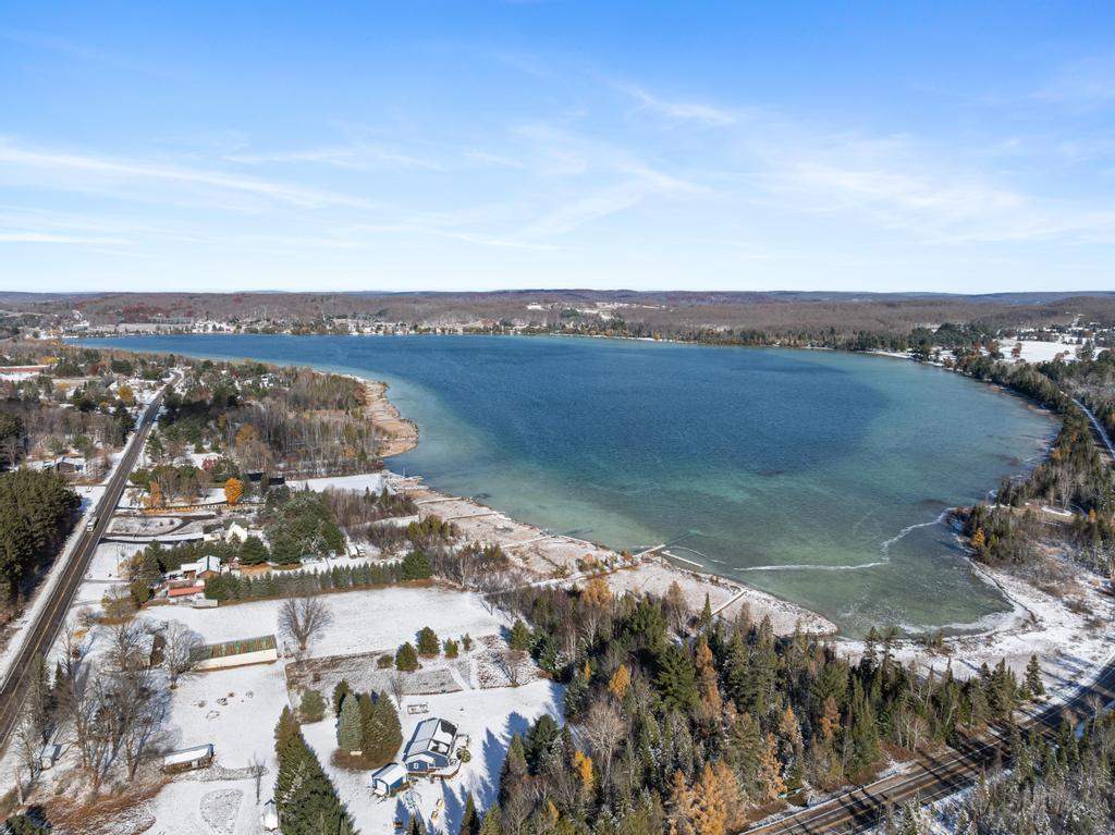 3225 Fall Park Road Boyne City MI 49712