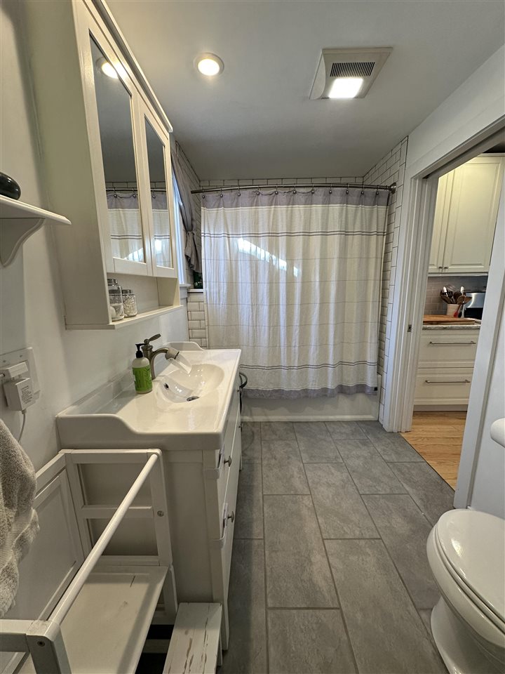 1012 Jefferson Avenue Petoskey MI 49770