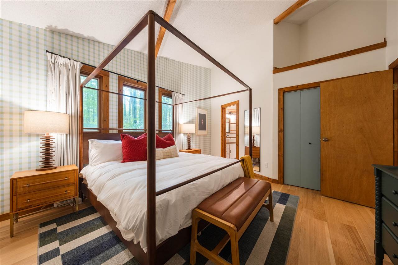 5811 East Village Drive Bellaire MI 49615